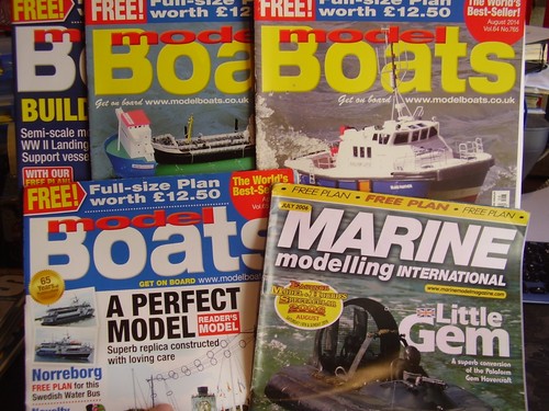 Job lot model boat mags - x, 5
